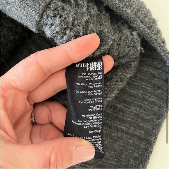 ARITZIA Wilfred Free Cable Knit Zipper Marni Cardigan - Picture 7 of 7